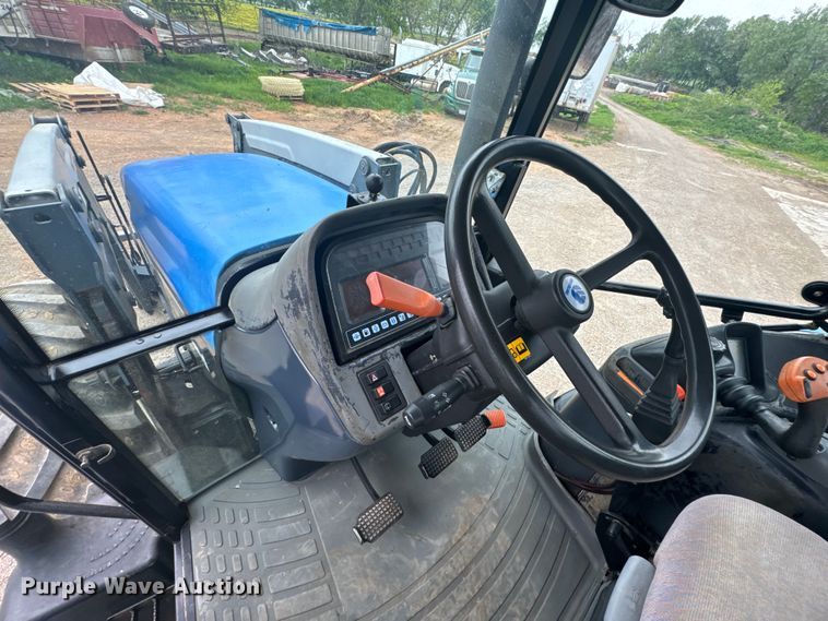 image for item ND9246 2003 New Holland TM190 MFWD tractor