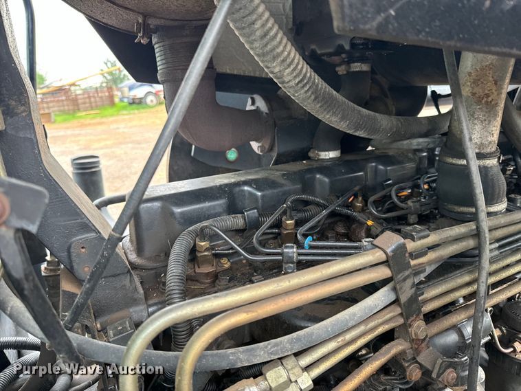 image for item ND9246 2003 New Holland TM190 MFWD tractor