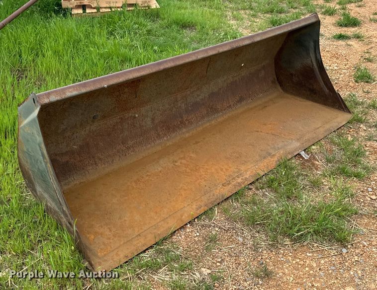 image for item ND9246 2003 New Holland TM190 MFWD tractor