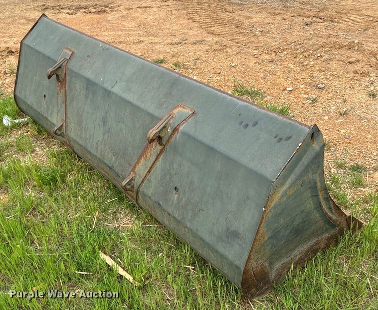 image for item ND9246 2003 New Holland TM190 MFWD tractor