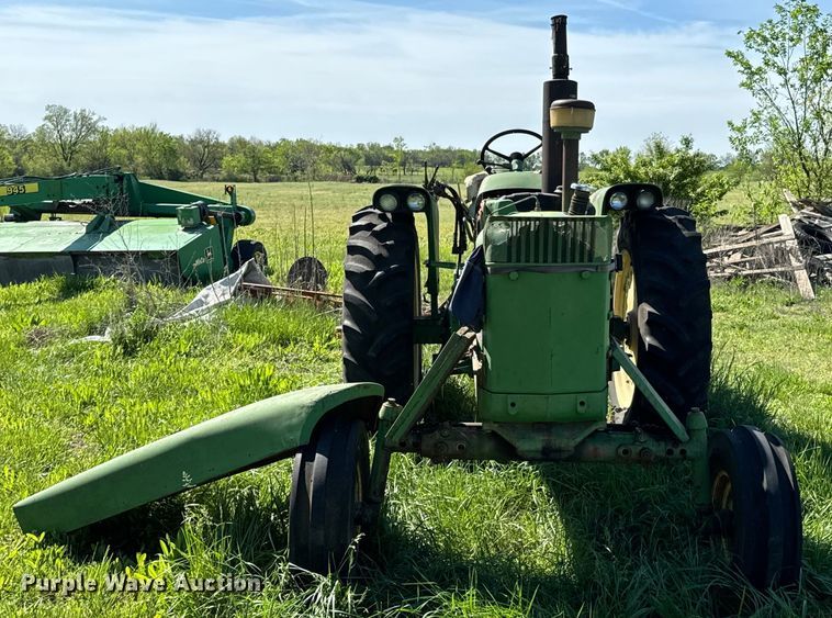 1961 John Deere 3010 tractor in Cherryvale, KS Item ND9247 for sale