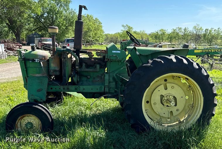 1961 John Deere 3010 tractor in Cherryvale, KS Item ND9247 for sale