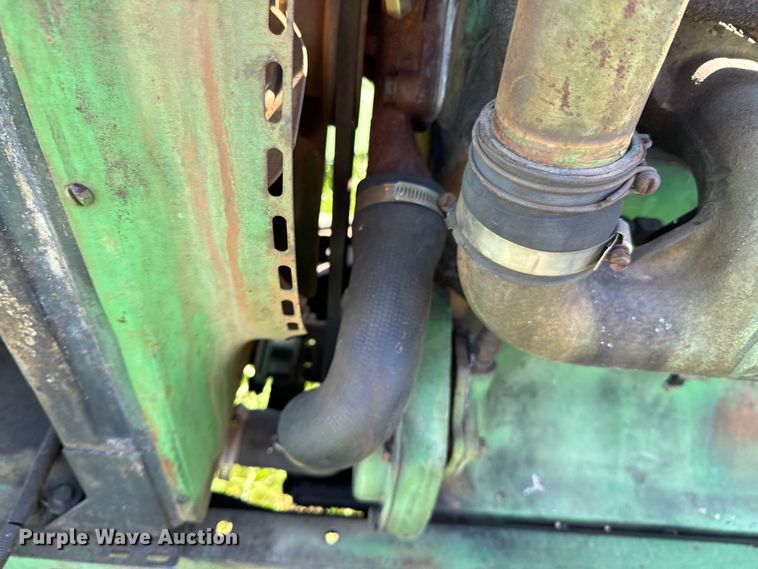 image for item ND9247 1961 John Deere 3010 tractor