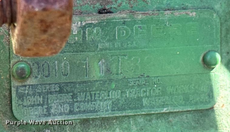 image for item ND9247 1961 John Deere 3010 tractor