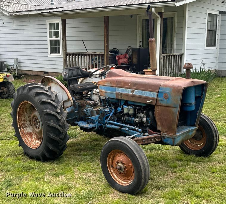 image for item ND9276 Ford 3000 tractor