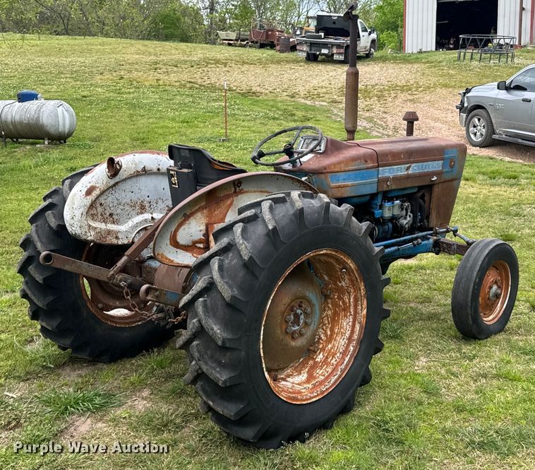 image for item ND9276 Ford 3000 tractor