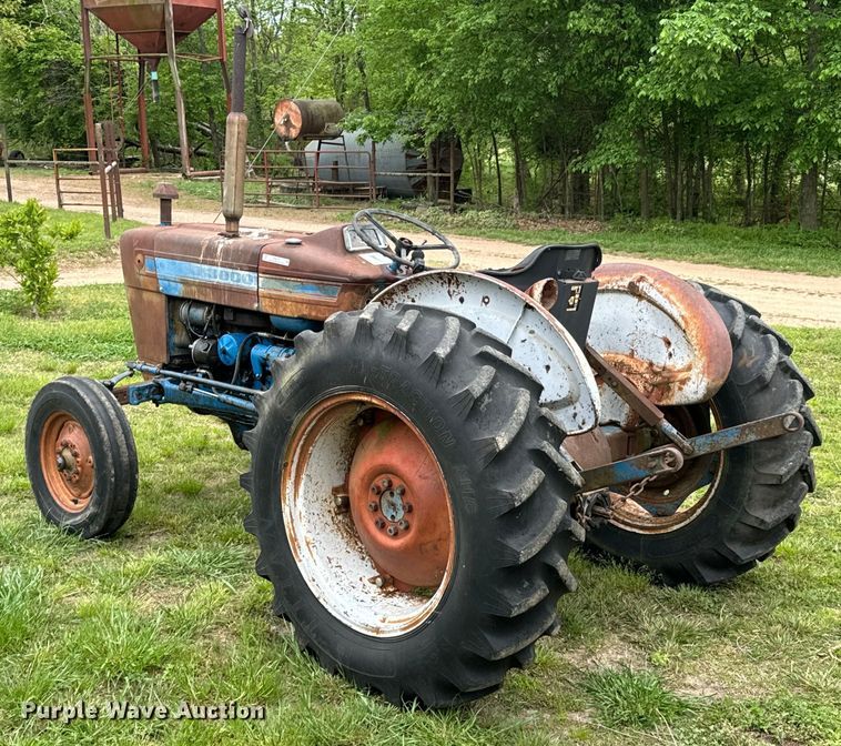 image for item ND9276 Ford 3000 tractor