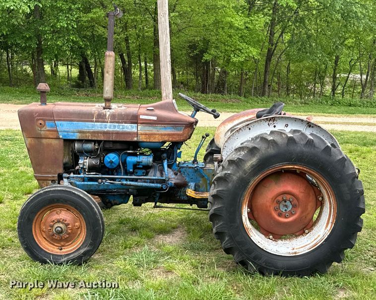 image for item ND9276 Ford 3000 tractor
