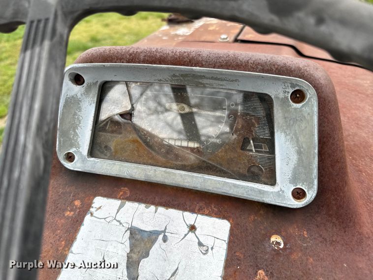 image for item ND9276 Ford 3000 tractor