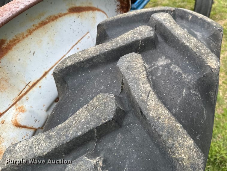 image for item ND9276 Ford 3000 tractor