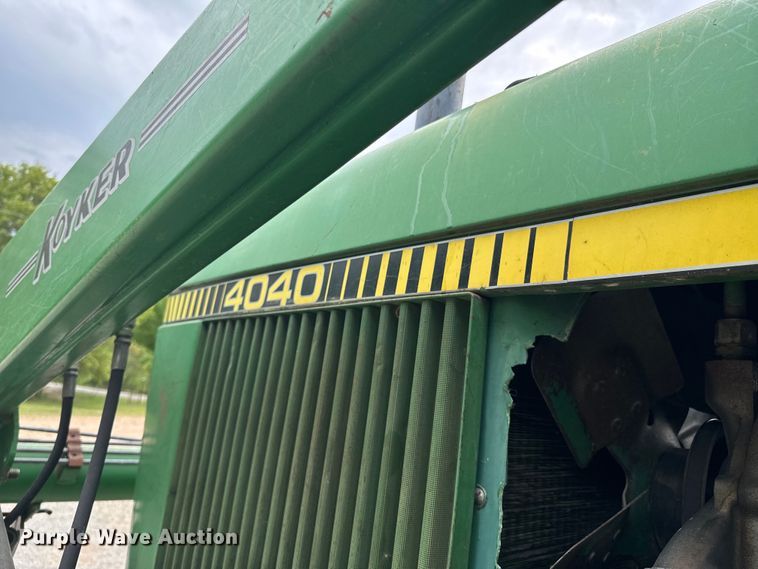 image for item ND9277 1979 John Deere 4040 tractor