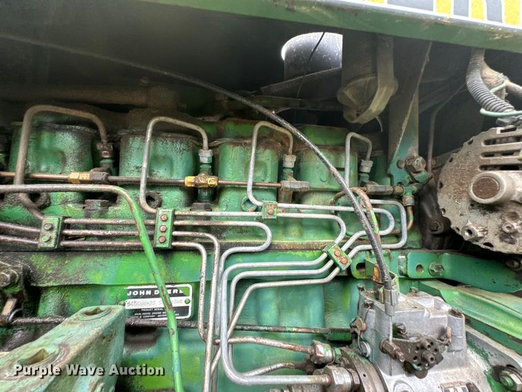 image for item ND9277 1979 John Deere 4040 tractor