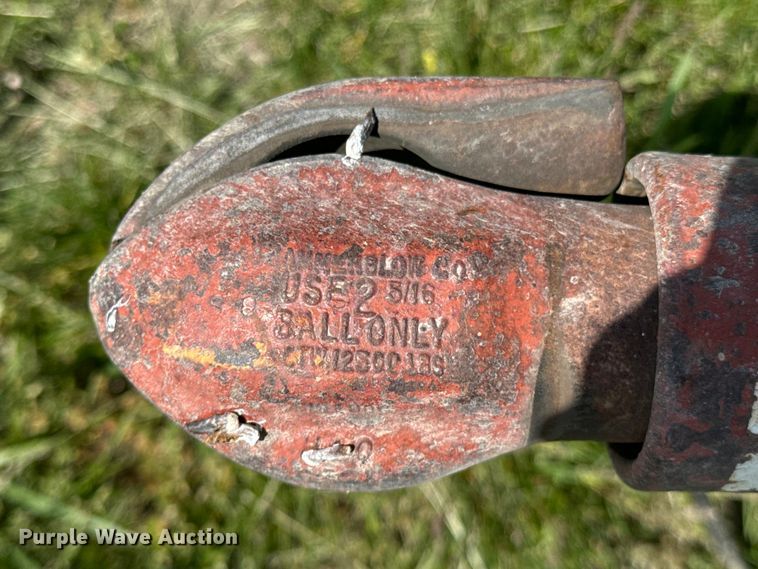 image for item ND9281 King hay bale trailer