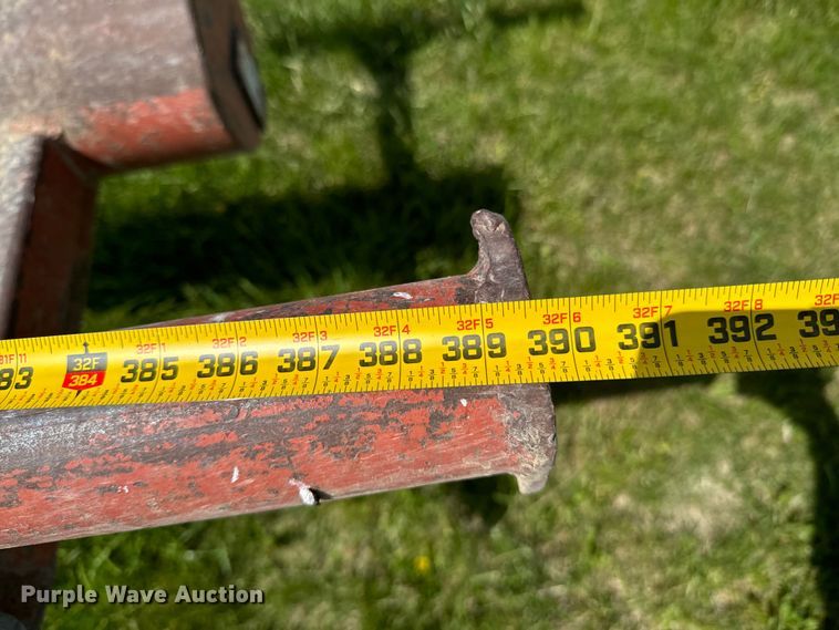 image for item ND9281 King hay bale trailer