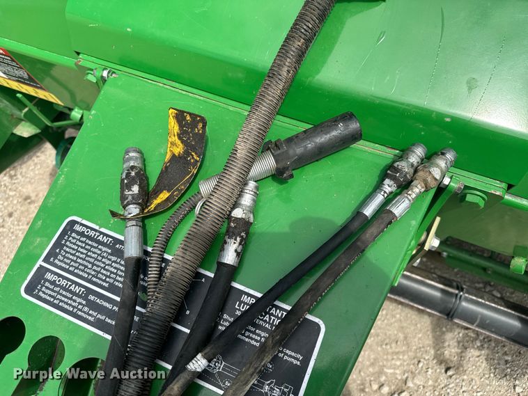 image for item ND9282 2013 John Deere 569 Mega Wide Plus  round baler