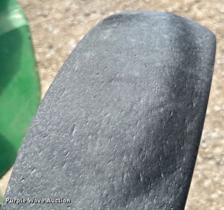 image for item ND9282 2013 John Deere 569 Mega Wide Plus  round baler