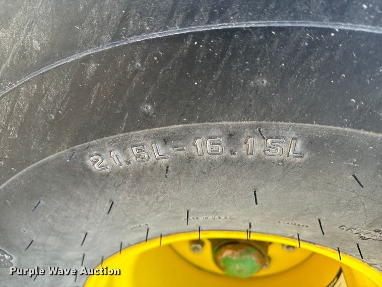 image for item ND9282 2013 John Deere 569 Mega Wide Plus  round baler