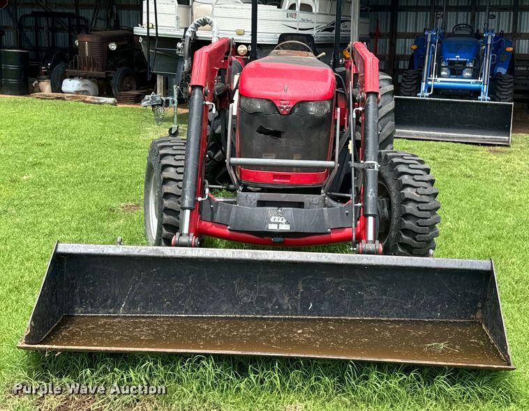 image for item ND9343 2012 Massey Ferguson 2660 MFWD tractor