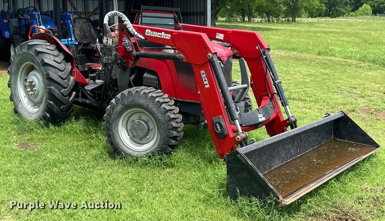 image for item ND9343 2012 Massey Ferguson 2660 MFWD tractor