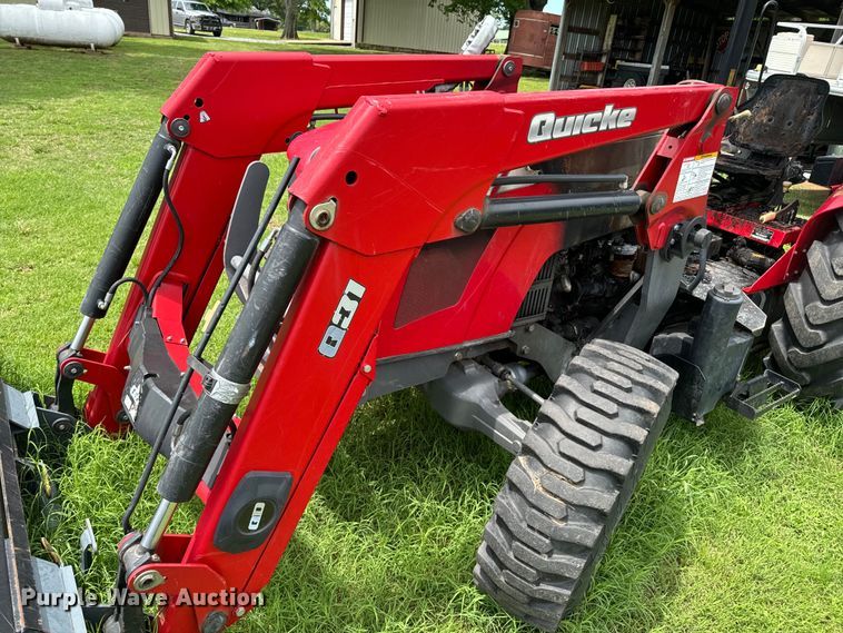 image for item ND9343 2012 Massey Ferguson 2660 MFWD tractor