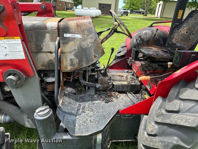 image for item ND9343 2012 Massey Ferguson 2660 MFWD tractor