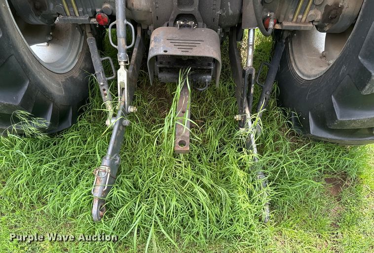 image for item ND9343 2012 Massey Ferguson 2660 MFWD tractor