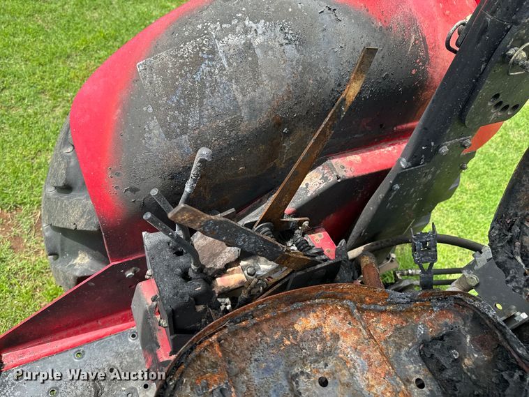 image for item ND9343 2012 Massey Ferguson 2660 MFWD tractor