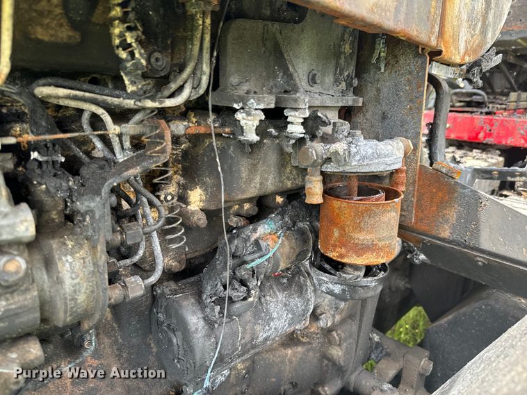 image for item ND9343 2012 Massey Ferguson 2660 MFWD tractor