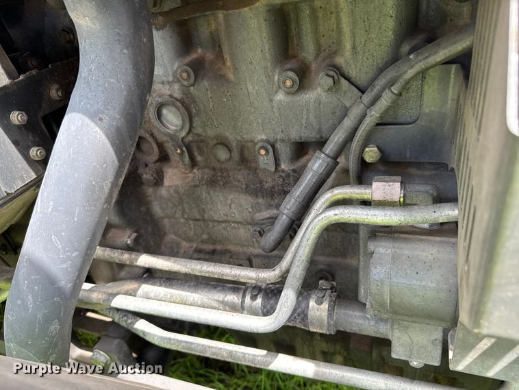 image for item ND9343 2012 Massey Ferguson 2660 MFWD tractor