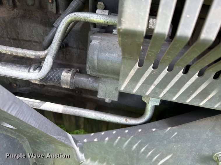 image for item ND9343 2012 Massey Ferguson 2660 MFWD tractor