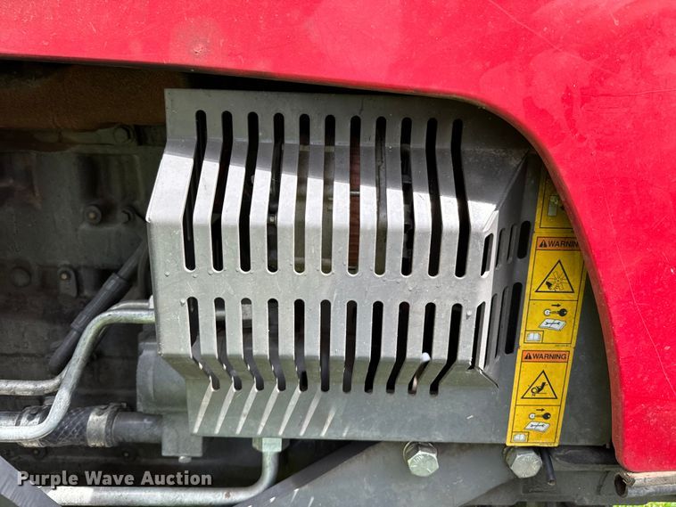 image for item ND9343 2012 Massey Ferguson 2660 MFWD tractor