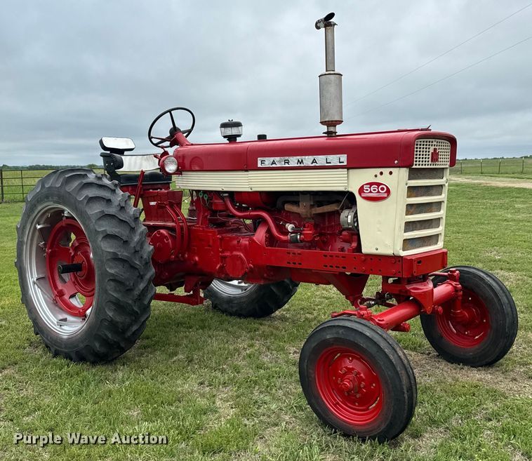 image for item NL9720 International  Farmall 560 tractor