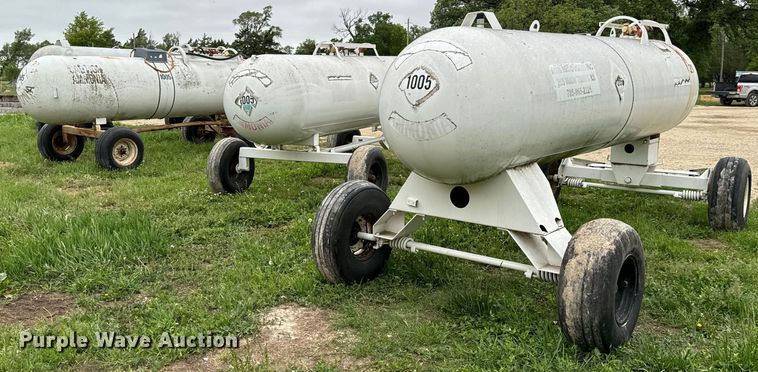 image for item NL9803 (4) NH3 tanks