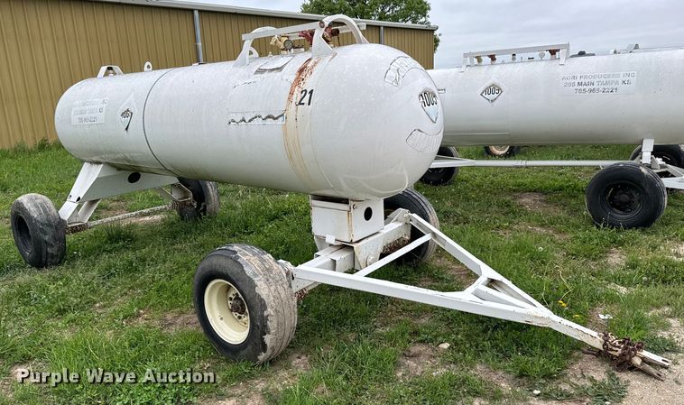 image for item NL9803 (4) NH3 tanks