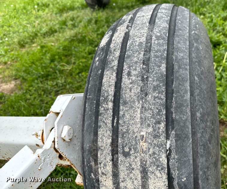 image for item NL9803 (4) NH3 tanks