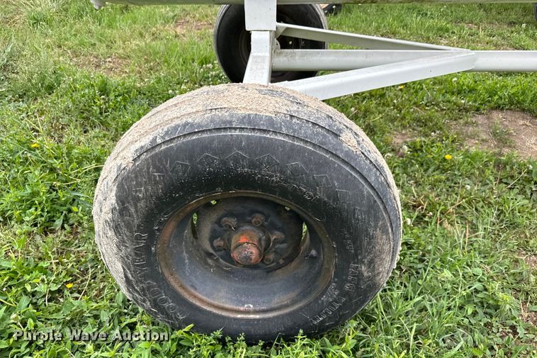 image for item NL9803 (4) NH3 tanks