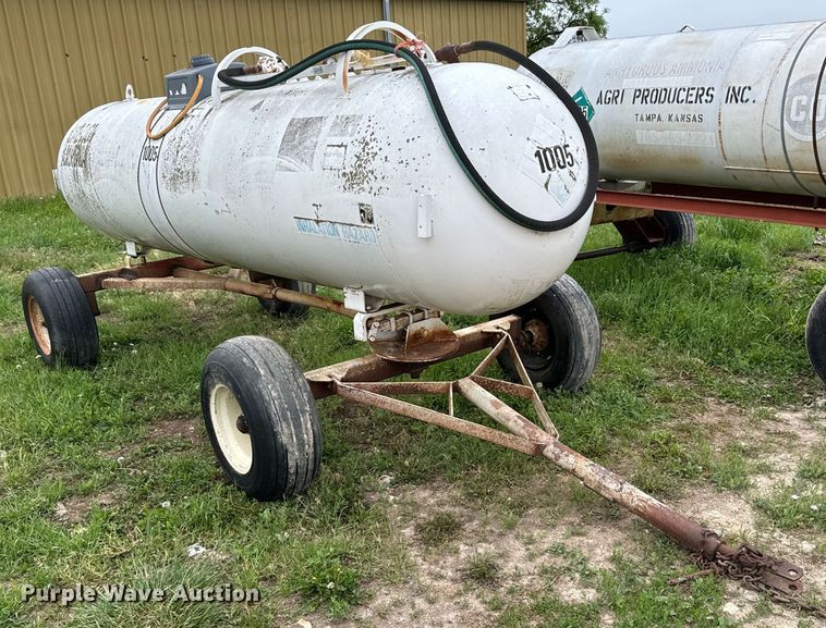 image for item NL9803 (4) NH3 tanks