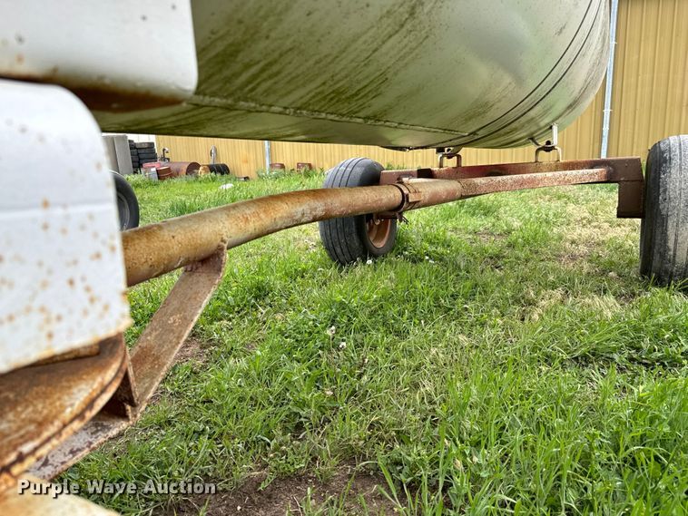 image for item NL9803 (4) NH3 tanks