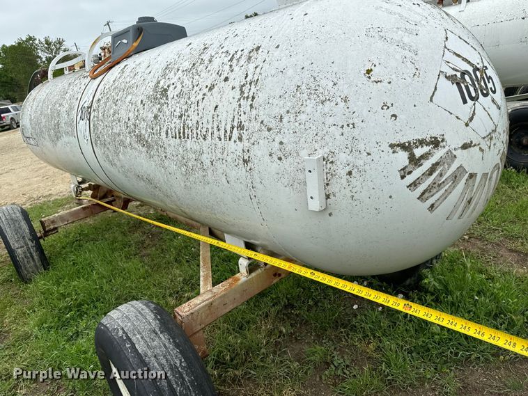 image for item NL9803 (4) NH3 tanks