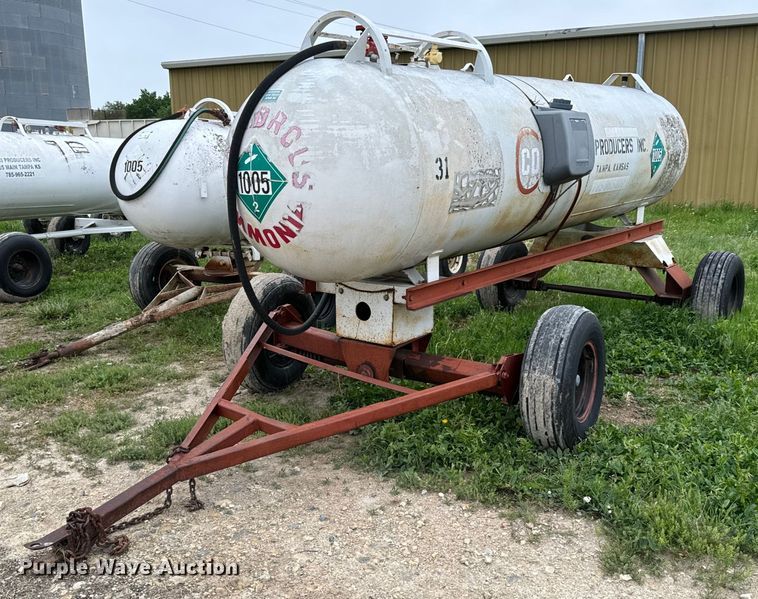 image for item NL9803 (4) NH3 tanks