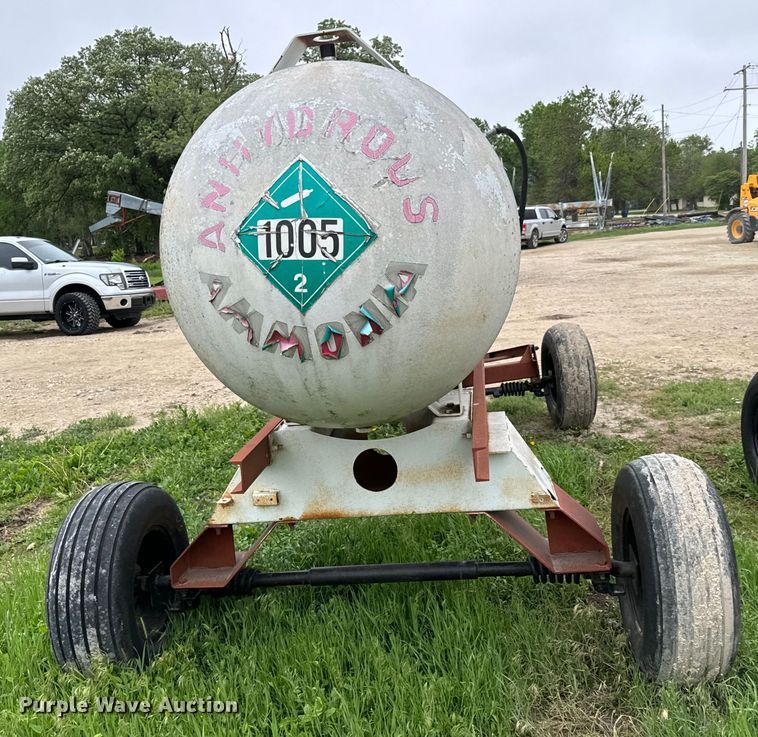 image for item NL9803 (4) NH3 tanks