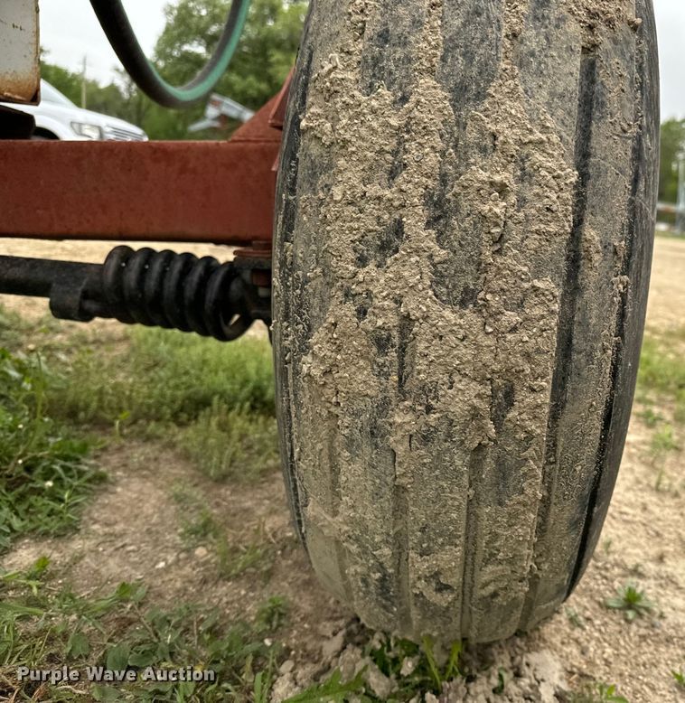 image for item NL9803 (4) NH3 tanks