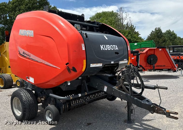 image for item NQ9557 2015 Kubota  BV4180 round baler