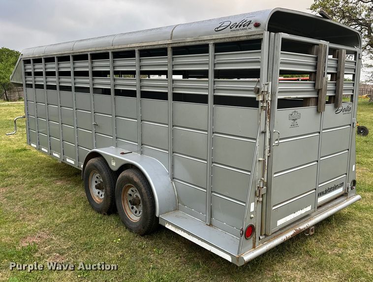 image for item NR9765 2012 Delta  livestock trailer