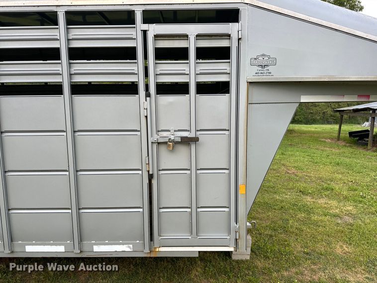 image for item NR9765 2012 Delta  livestock trailer