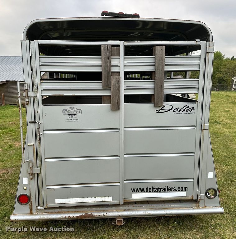 image for item NR9765 2012 Delta  livestock trailer