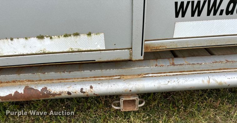 image for item NR9765 2012 Delta  livestock trailer