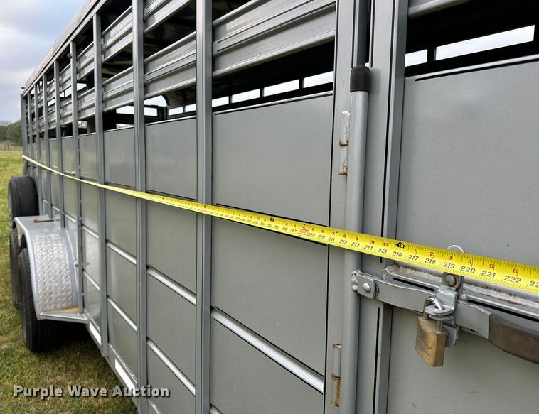 image for item NR9765 2012 Delta  livestock trailer