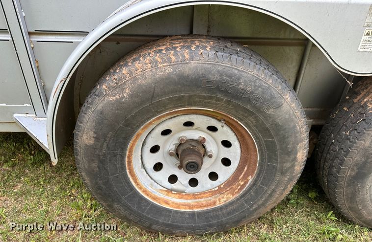 image for item NR9765 2012 Delta  livestock trailer