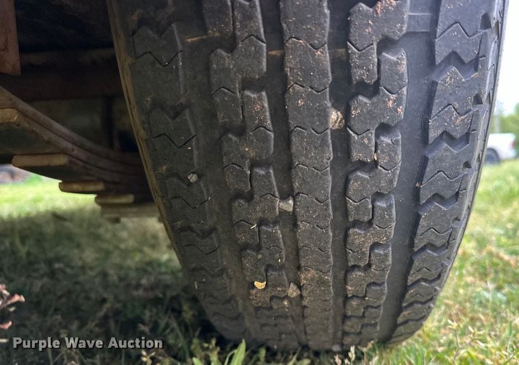 image for item NR9765 2012 Delta  livestock trailer